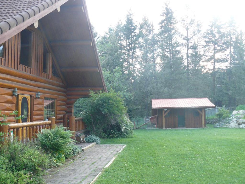Hitching Post Resort Kelowna Rum bild